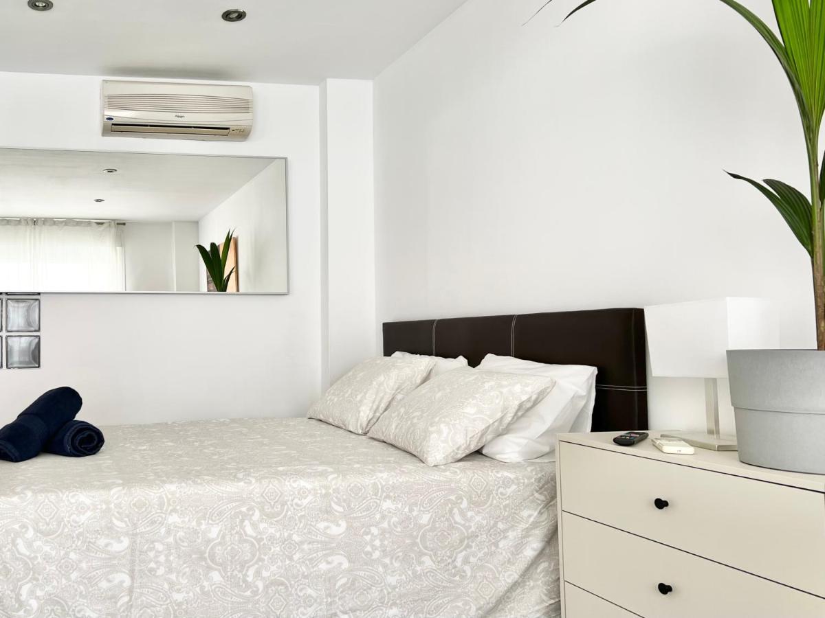 Apartamentos Varela 14 Málaga Esterno foto
